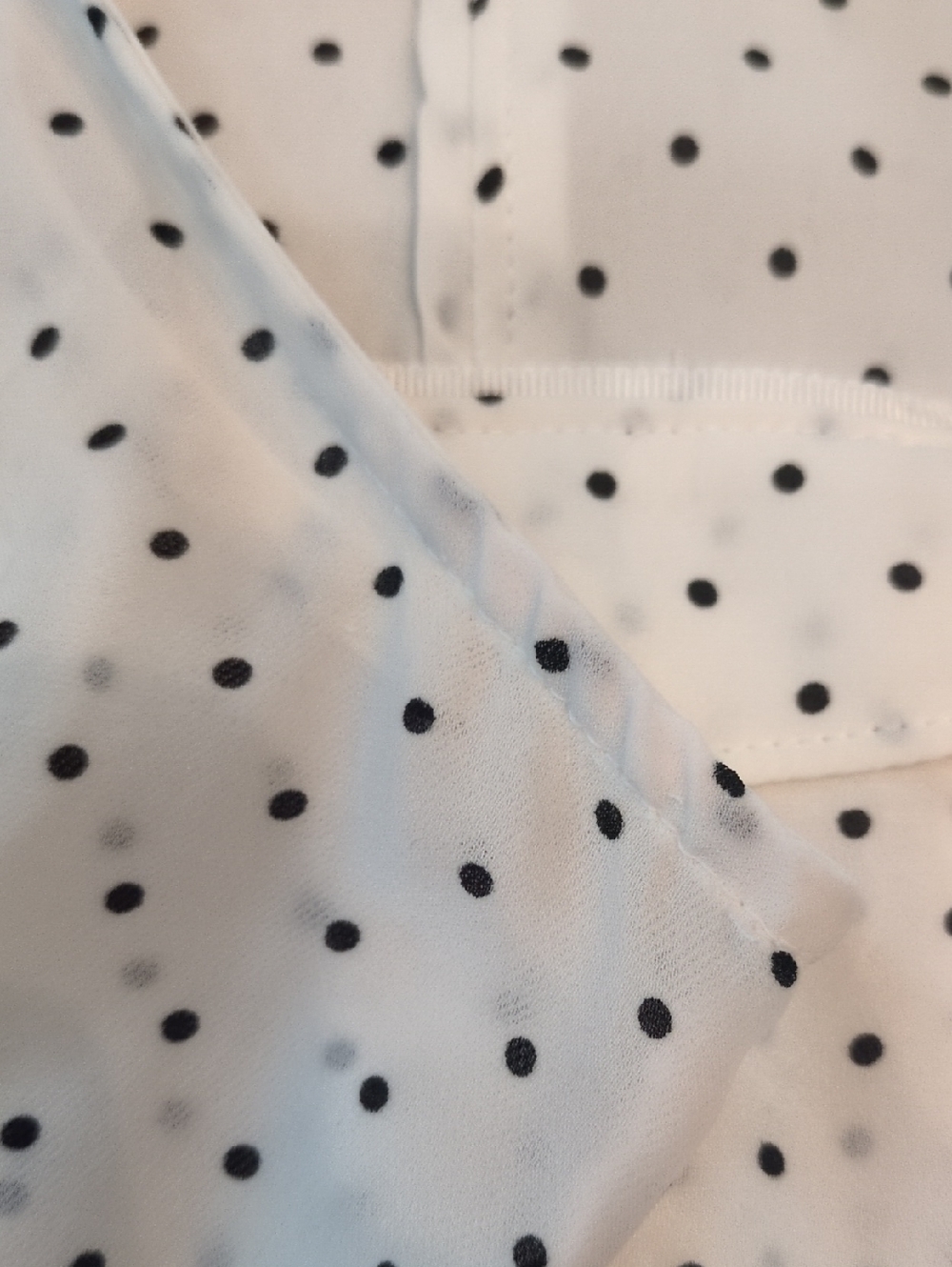 WHBM, Silk White W/ Black Polka Dot Sleeveless Blouse - Picture 9 of 11
